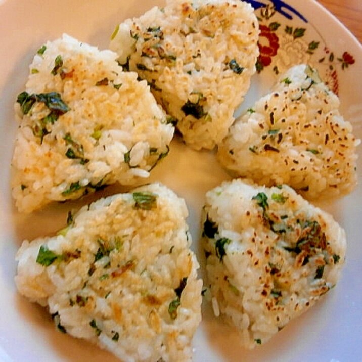 フライパンで☆菜飯の焼きおにぎり☆